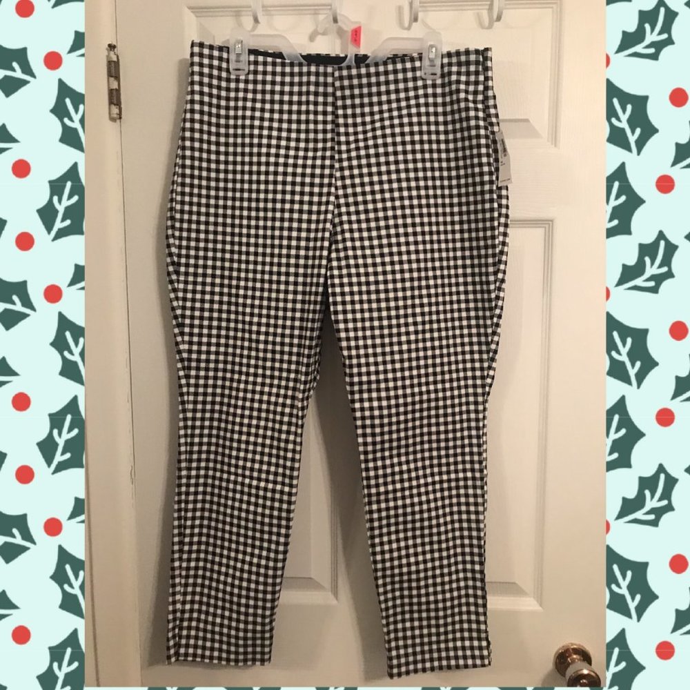 *NWT* High-Waisted Super Skinny Ankle Pants